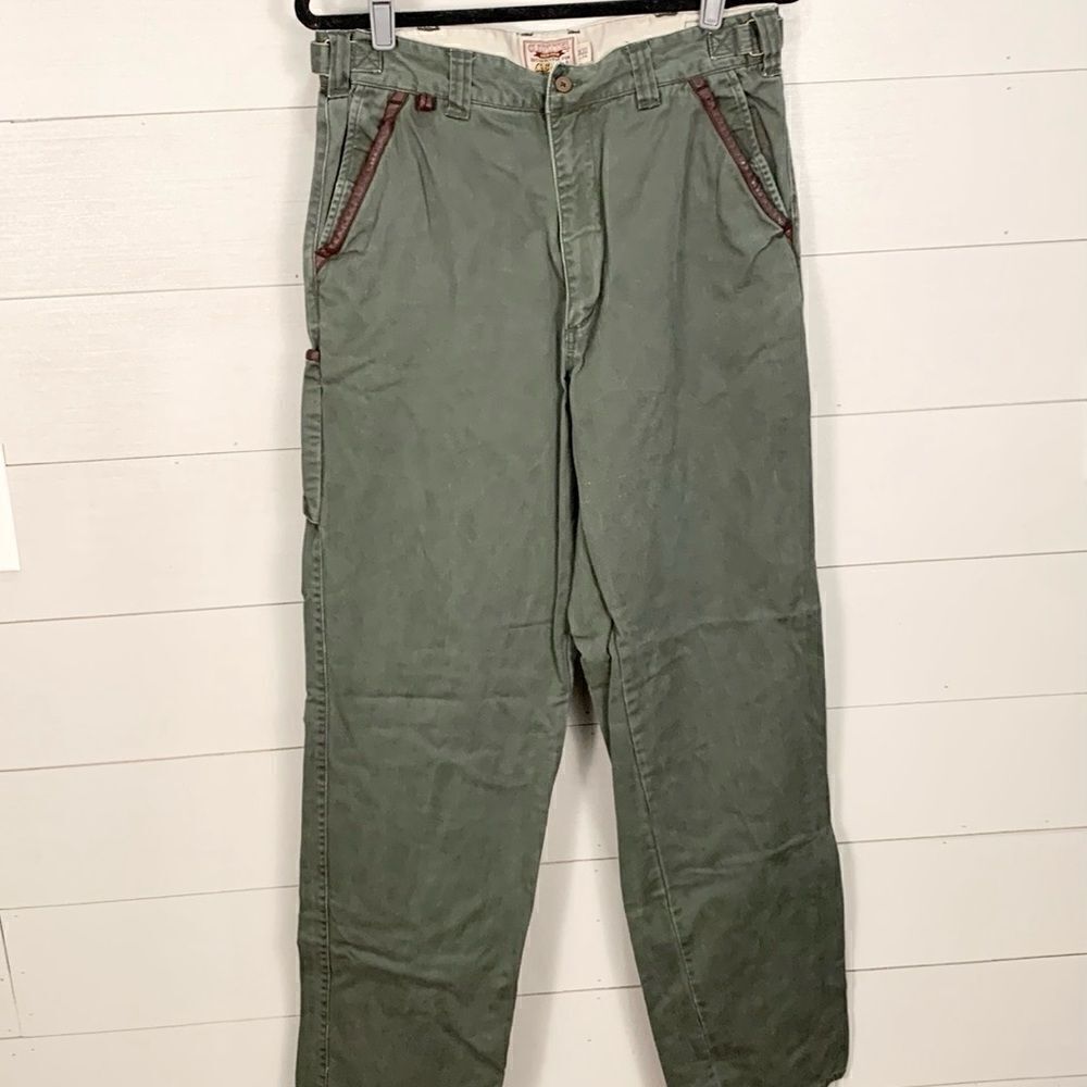 Cabela’s outfitter series rugged cargo pants leather trimmed army green 33x34